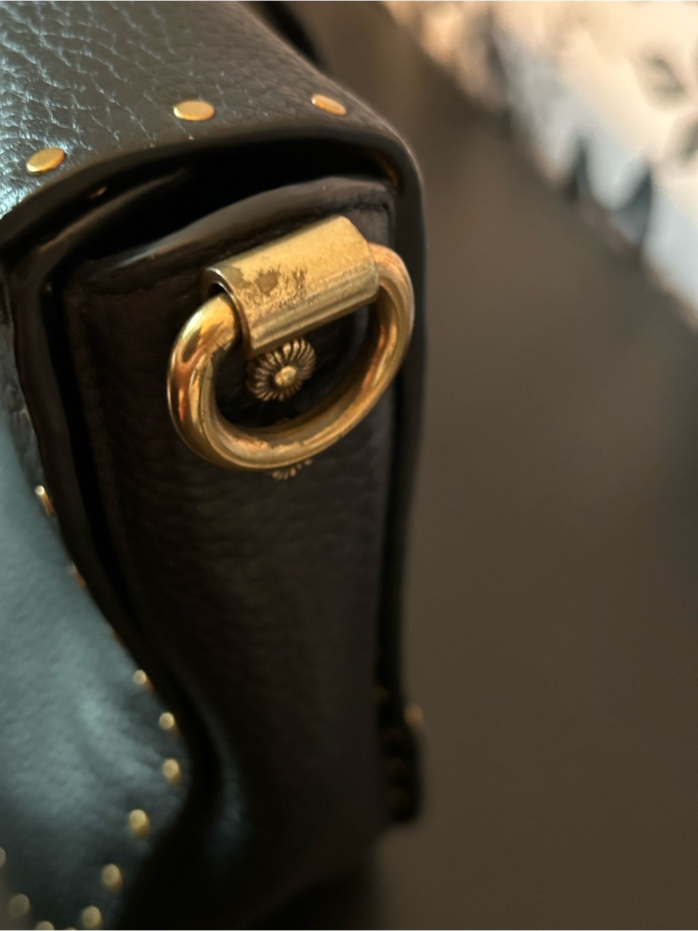 COACH PAGE 27 with Rivets Black - GUC - Picture 11 of 17